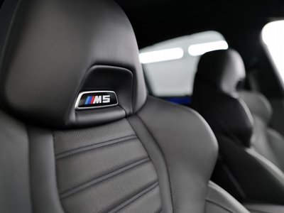 2020 BMW M5 缩略图 18