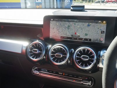 2021 Mercedes-BENZ GLB AMG 照片 16