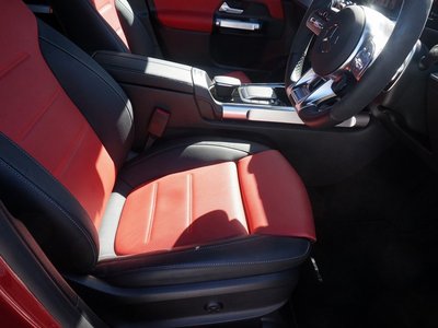2021 Mercedes-BENZ GLB AMG 照片 12