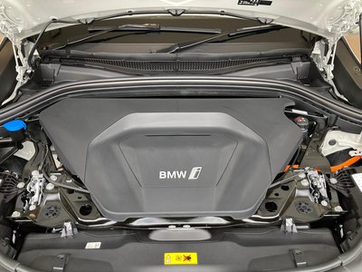 2025 BMW IX2 thumbnail 54