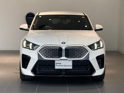 2025 BMW IX2 photo 5