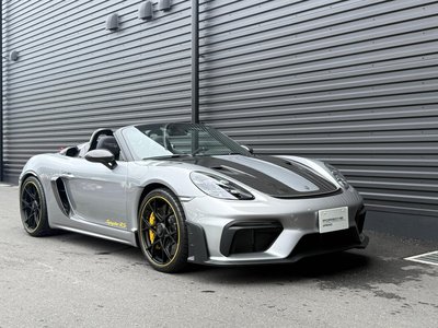 2024 Porsche 718 SPYDER photo 13