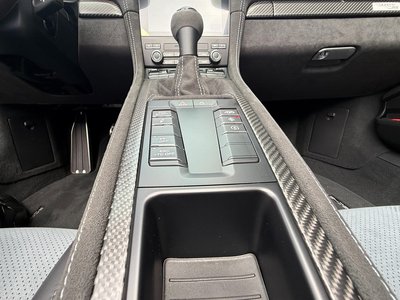 2024 Porsche 718 SPYDER thumbnail 25