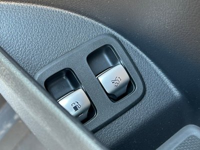 صورة مصغرة 33 لـ 2026 Mercedes-BENZ GLC