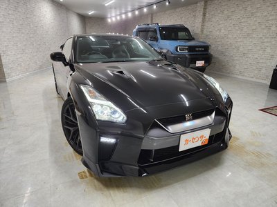 صورة 10 لـ 2018 Nissan GT-R