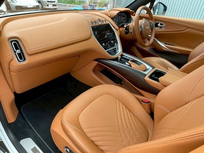 2024 Aston Martin DBX — миниатюра 67