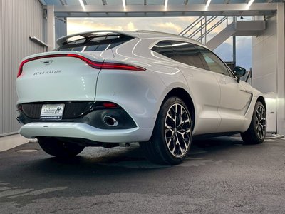2024 Aston Martin DBX — миниатюра 20