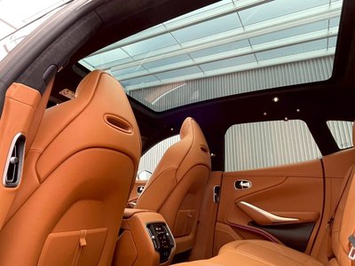 2024 Aston Martin DBX — миниатюра 66