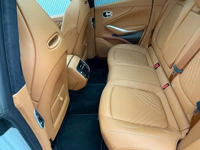 2024 Aston Martin DBX — миниатюра 62