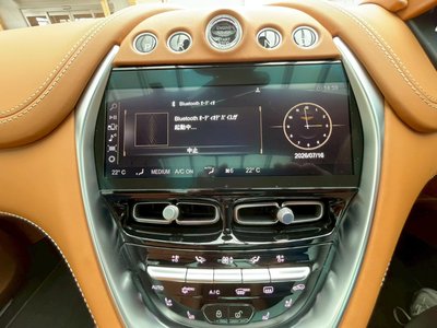 2024 Aston Martin DBX — миниатюра 46