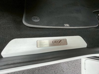 2024 Aston Martin DBX — миниатюра 42