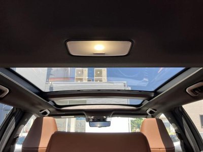 صورة 15 لـ 2025 Toyota CROWN ESTATE
