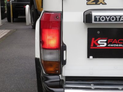 صورة 13 لـ 2004 Toyota LAND CRUISER 70