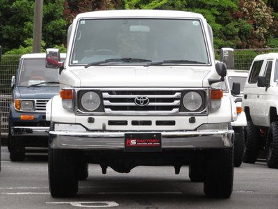 صورة 16 لـ 2004 Toyota LAND CRUISER 70