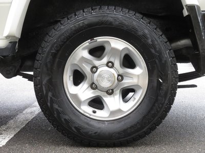 صورة 6 لـ 2004 Toyota LAND CRUISER 70