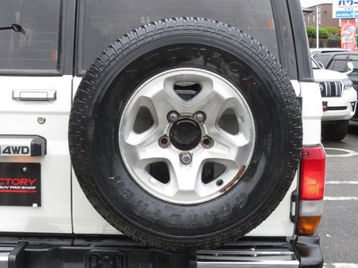 صورة 14 لـ 2004 Toyota LAND CRUISER 70