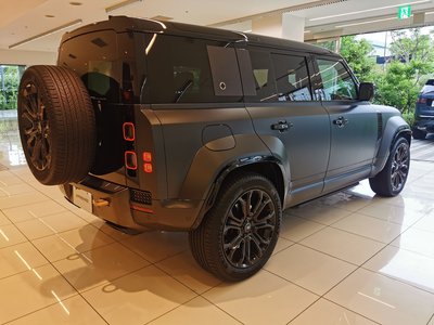 2025 LAND Rover DEFENDER thumbnail 32