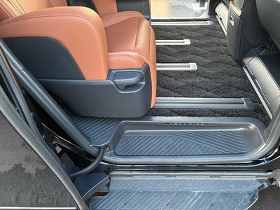 صورة 38 لـ 2025 Toyota VELLFIRE