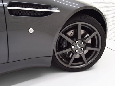 صورة 20 لـ 2009 Aston Martin V8 VANTAGE ROADSTER