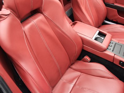 صورة 12 لـ 2009 Aston Martin V8 VANTAGE ROADSTER