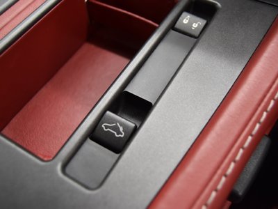 صورة 26 لـ 2009 Aston Martin V8 VANTAGE ROADSTER