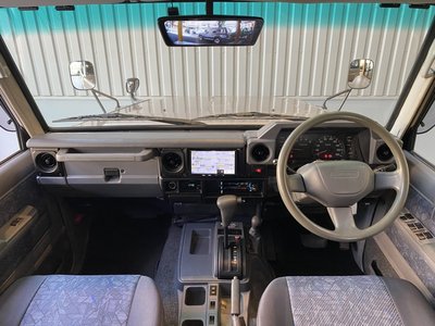 2000 Toyota LAND CRUISER 70 照片 2