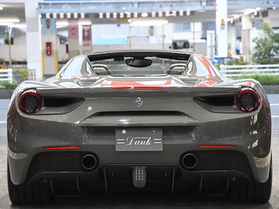 صورة 6 لـ 2017 Ferrari 488 SPIDER