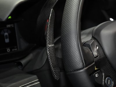 2017 Ferrari 488 SPIDER — миниатюра 32