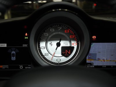 2017 Ferrari 488 SPIDER — миниатюра 40