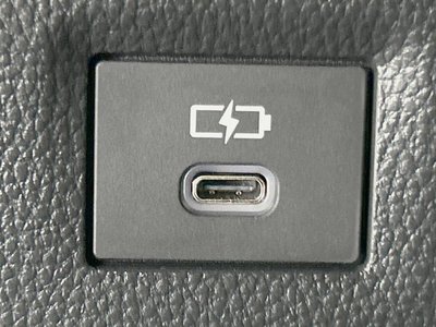 صورة 39 لـ 2025 Toyota LAND CRUISER 250
