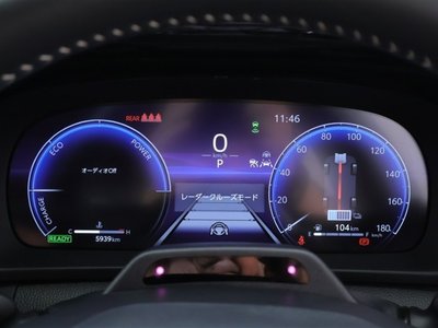 2025 Toyota CROWN SPORT photo 5