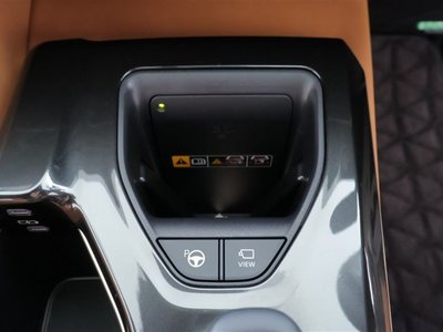 2025 Toyota CROWN SPORT photo 13