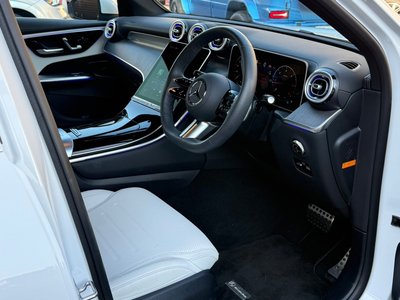 2025 Mercedes-BENZ GLC thumbnail 19