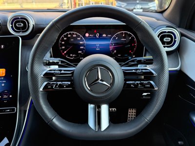 2025 Mercedes-BENZ GLC thumbnail 42