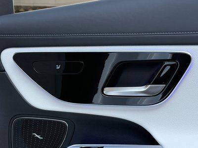 2025 Mercedes-BENZ GLC thumbnail 33
