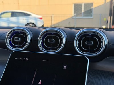 2025 Mercedes-BENZ GLC thumbnail 49