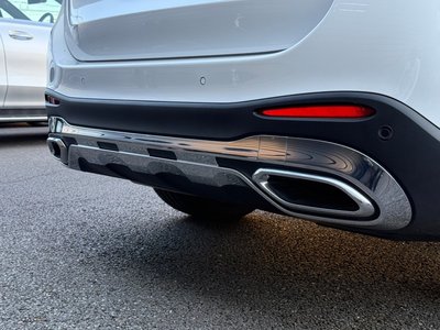 2025 Mercedes-BENZ GLC photo 16