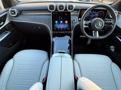 2025 Mercedes-BENZ GLC thumbnail 39