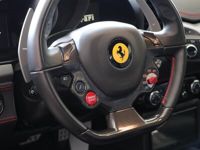 2012 Ferrari 458 SPIDER 照片 32