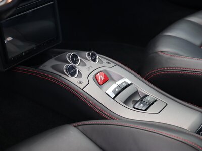 2012 Ferrari 458 SPIDER 照片 37