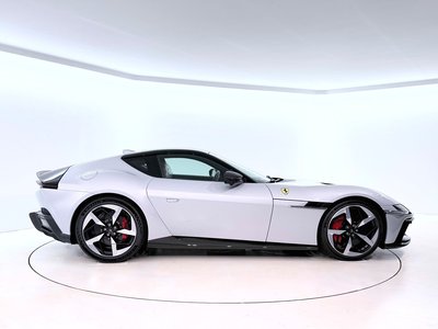 صورة 8 لـ 2026 Ferrari 12 CILINDRI
