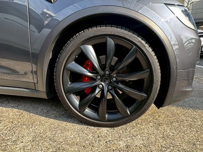 2017 Tesla MODEL X — миниатюра 31