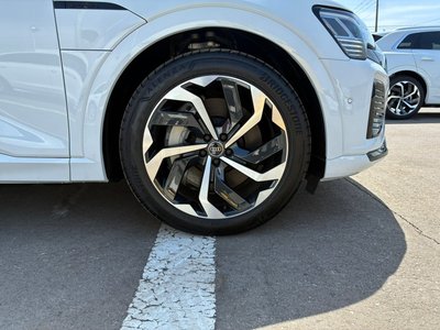 2025 AUDI Q8 SPORTBACK E-TRON thumbnail 53
