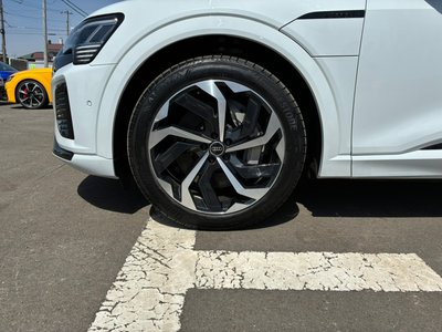 2025 AUDI Q8 SPORTBACK E-TRON thumbnail 52