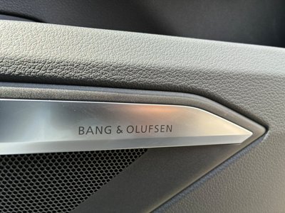 2025 AUDI Q8 SPORTBACK E-TRON thumbnail 36