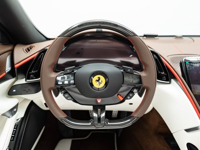 صورة 13 لـ 2024 Ferrari ROMA SPIDER
