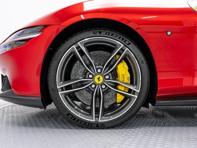 صورة 22 لـ 2024 Ferrari ROMA SPIDER