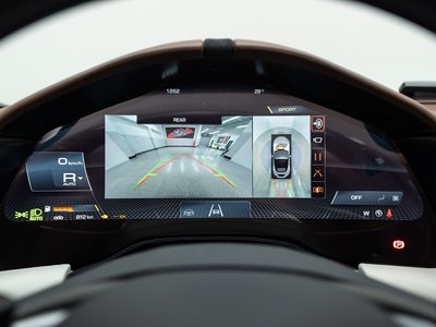 صورة 16 لـ 2024 Ferrari ROMA SPIDER