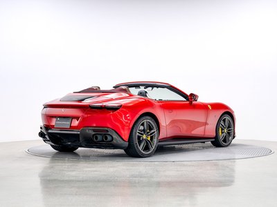 صورة 35 لـ 2024 Ferrari ROMA SPIDER