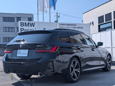 2025 BMW 3 SERIES TOURING photo 9